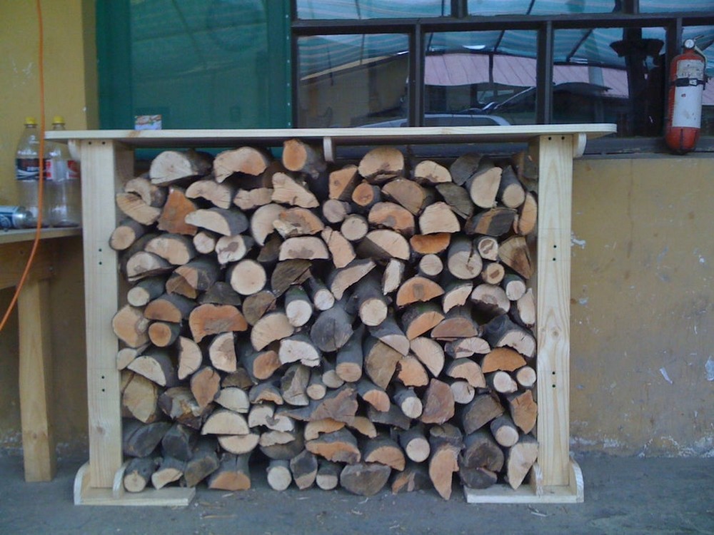 DIY Wooden Rack For Firewood