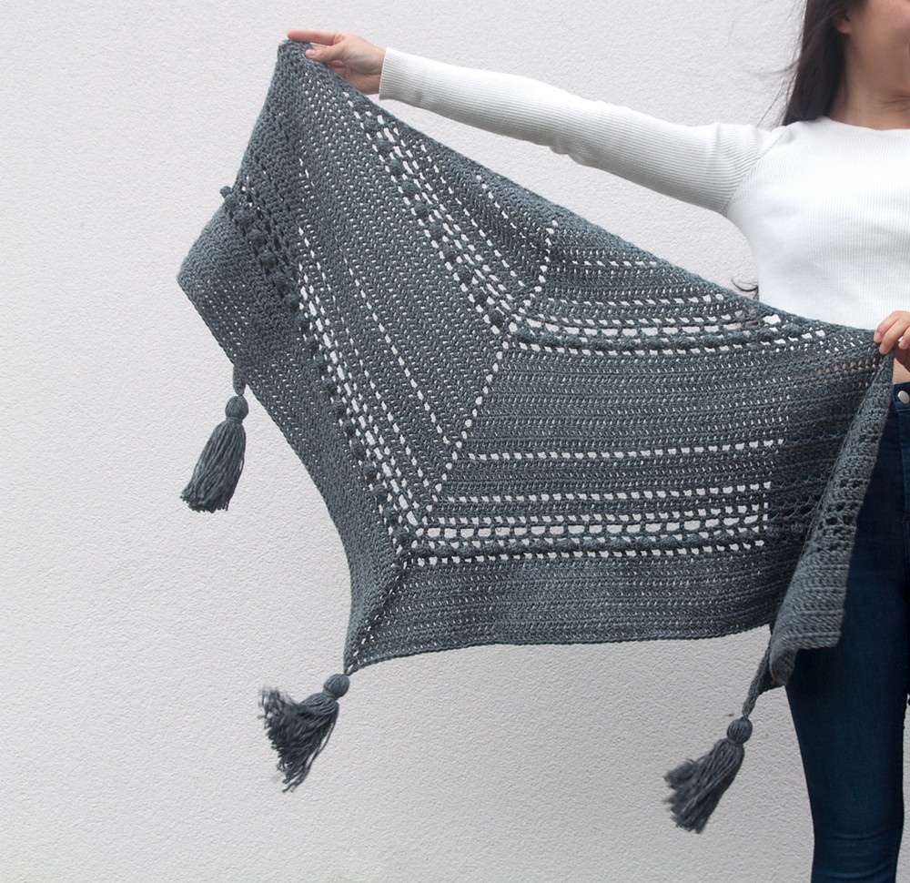 Free Crochet Stormborn Wrap