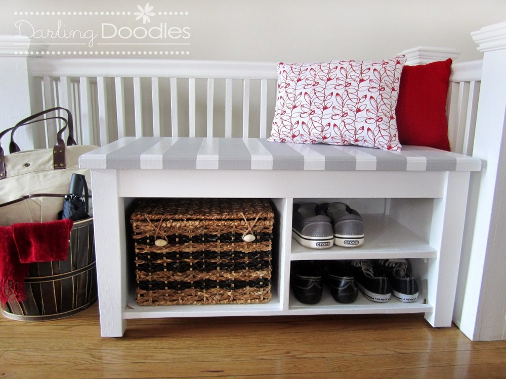 DIY Entryway Bench