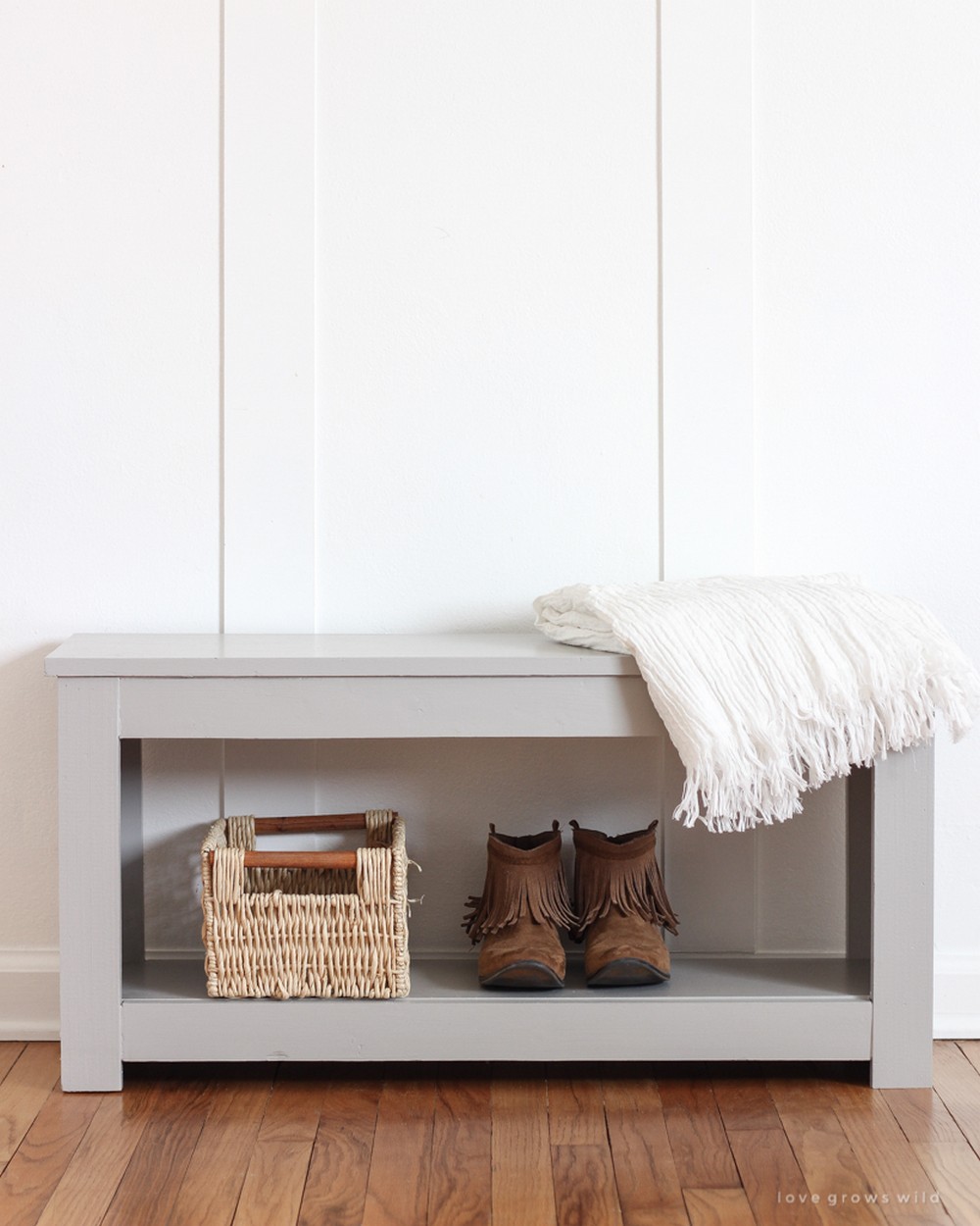 DIY Entryway Bench With Storage
