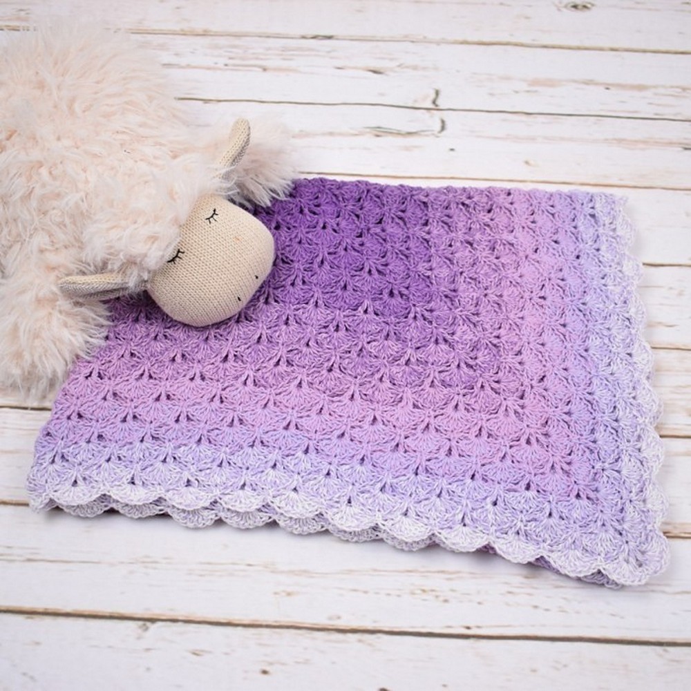 Free Crochet Deluxe Baby Blanket