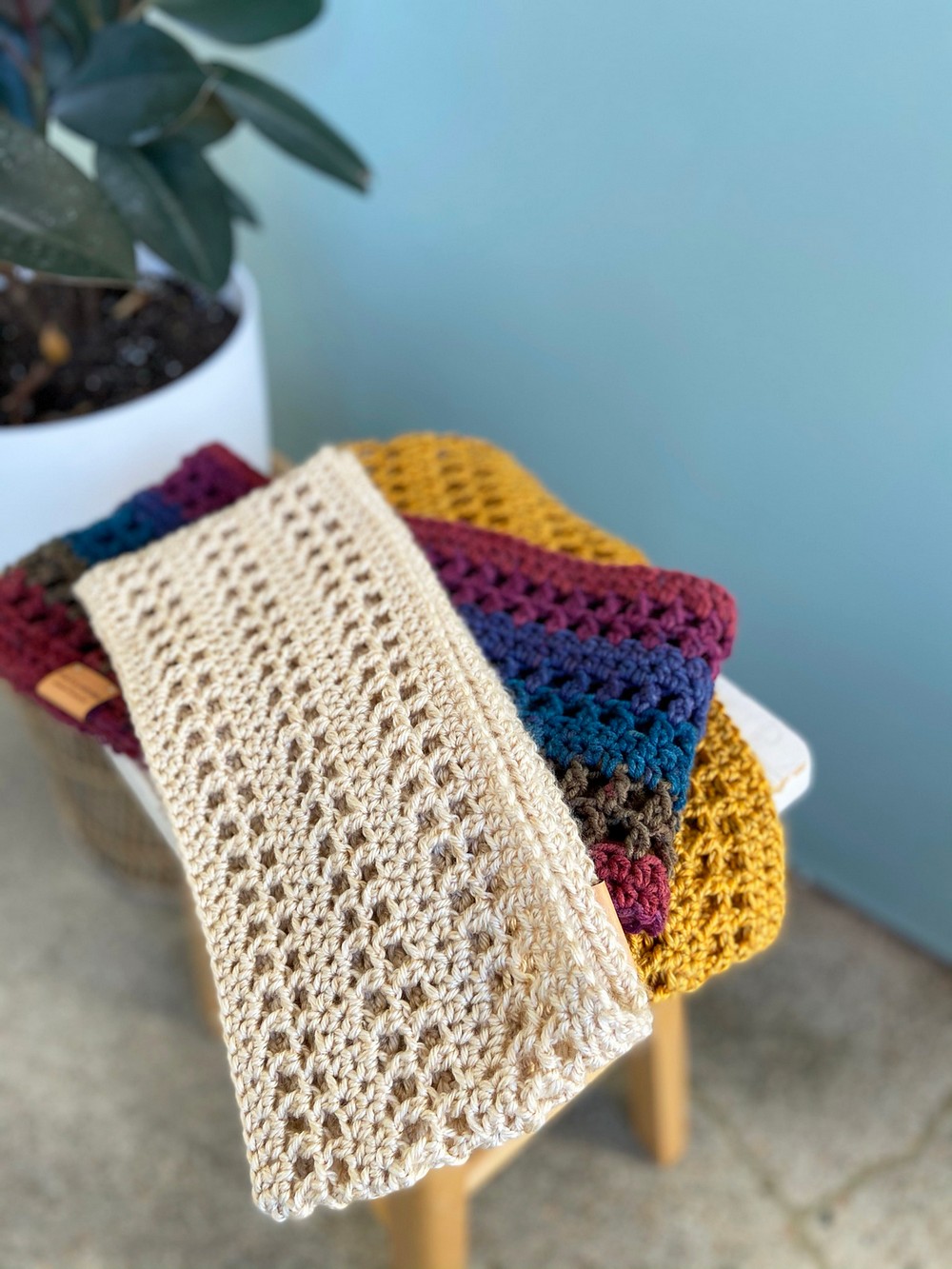 Free Crochet Lb Infinity Scarf