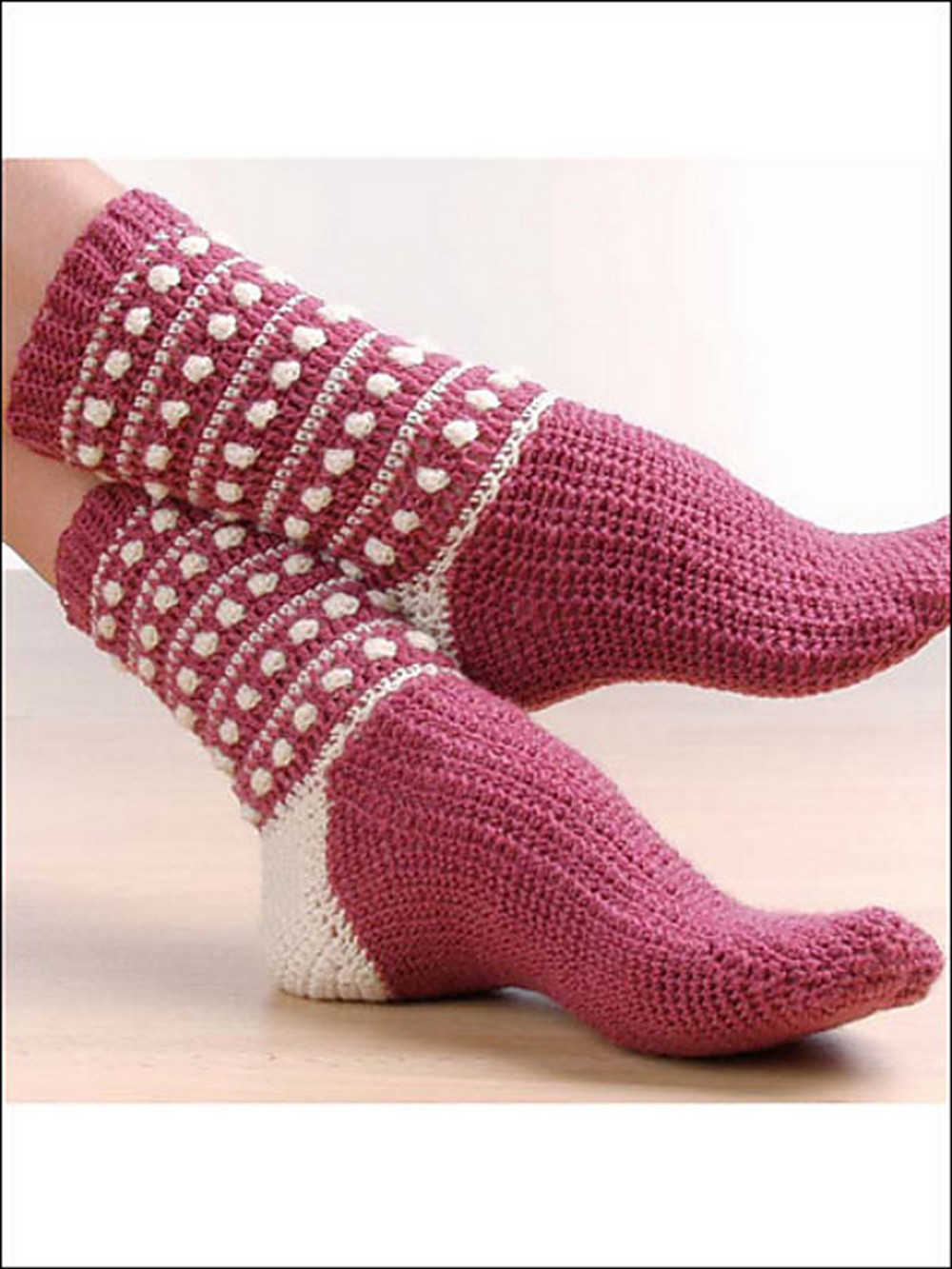 Free Crochet Polka Dot Popcorn Socks