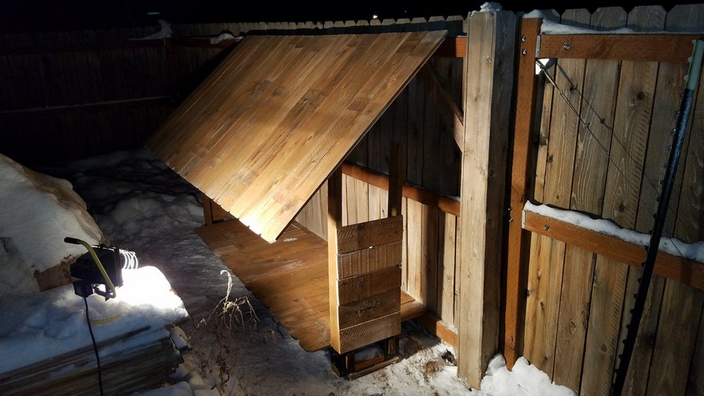 DIY Reclaimed Firewood Rack