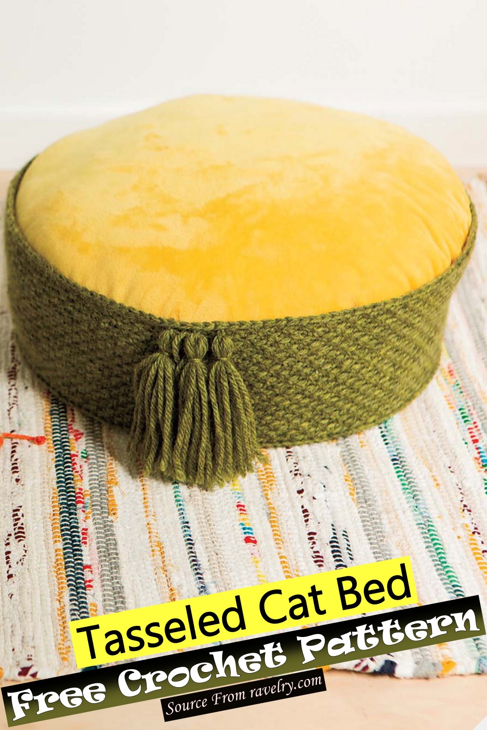 Free Crochet Tasseled Cat Bed