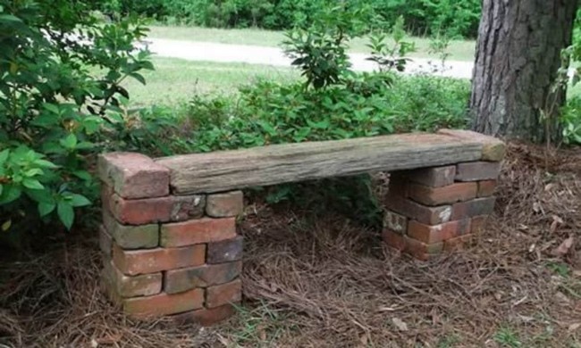 DIY Brick Bench