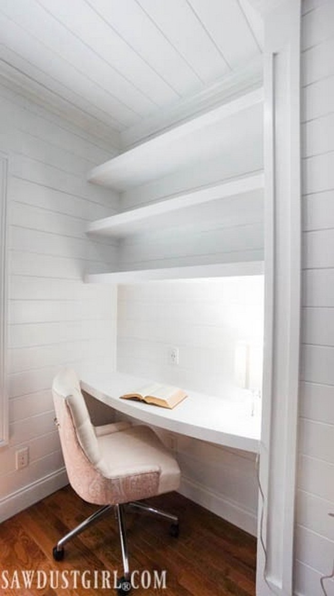 DIY Curved Floating Desk