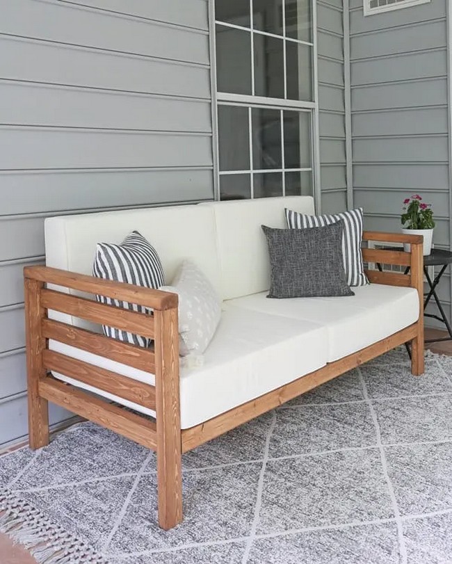 DIY Outdoor Couch