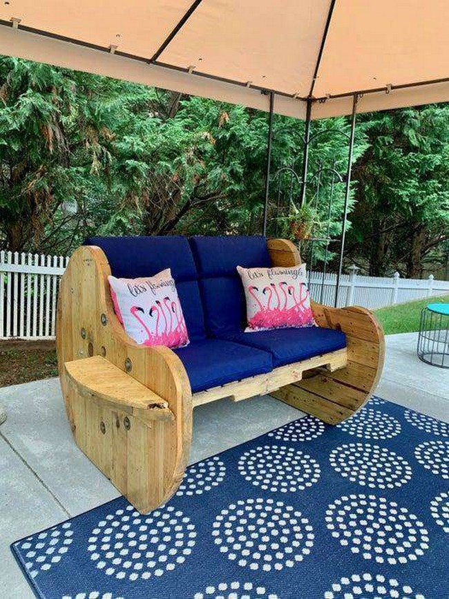 DIY Outdoor Sofa 1