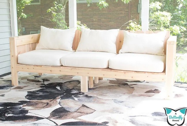 DIY Outdoor Sofa