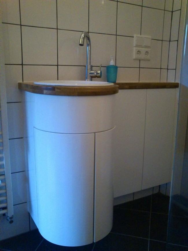 Modern Style Bathroom Cabinet DIY