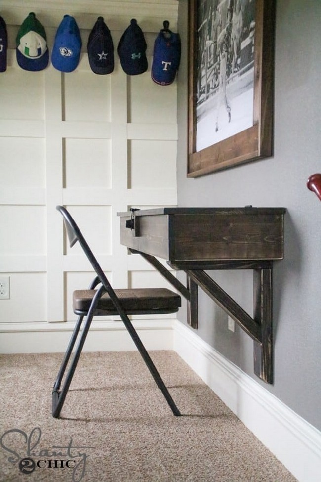 Rustic DIY Floating Desk