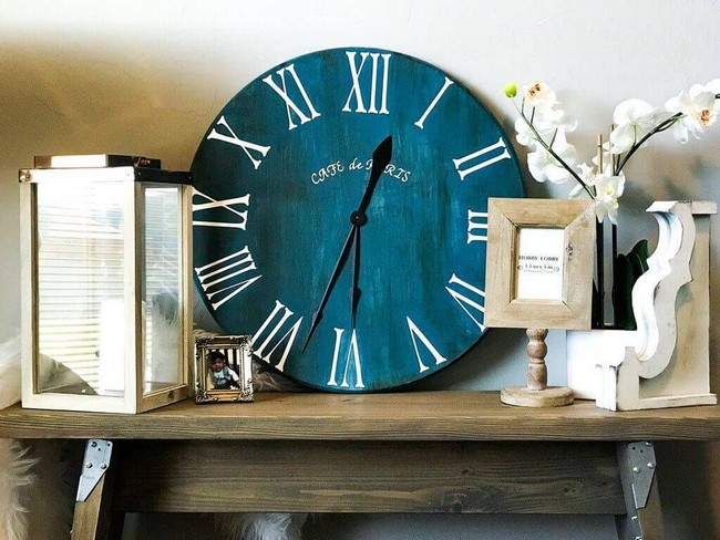 DIY Roman Numeral Clock