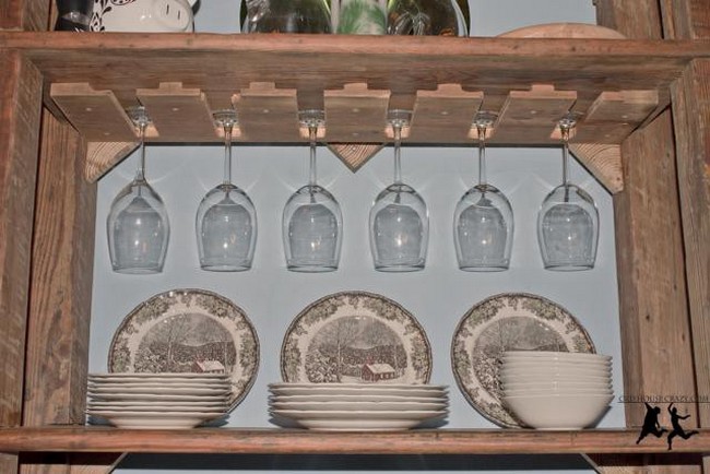 Reclaimed Wood Glass Rack DIY