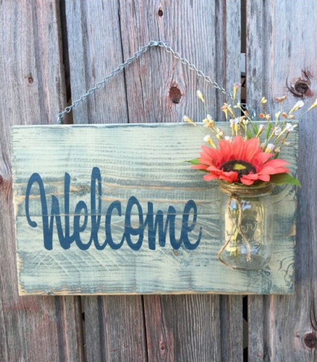 DIY Painted Spring Welcome Sign