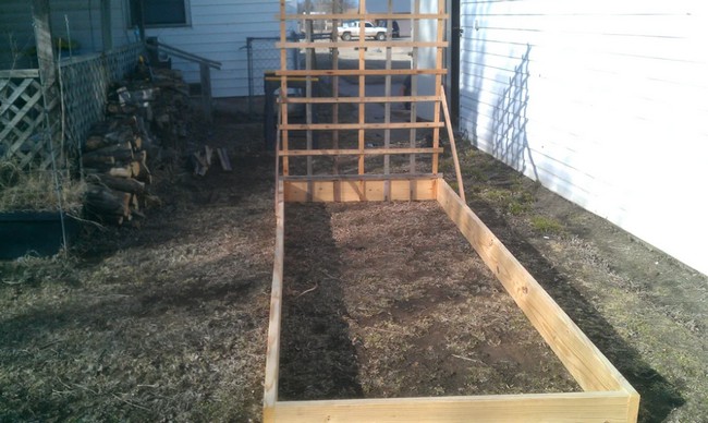 DIY Raised Bed Garden