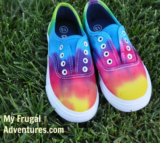 DIY Tie Dye Children’s Shoes