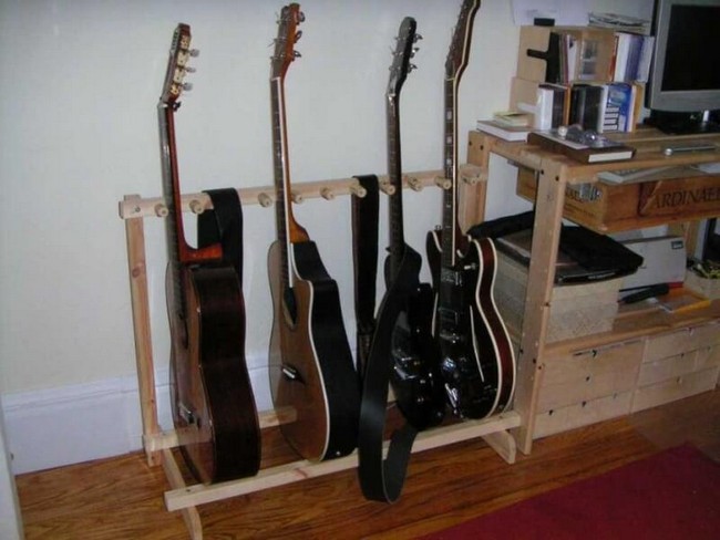 DIY Multiple Guitar Stand