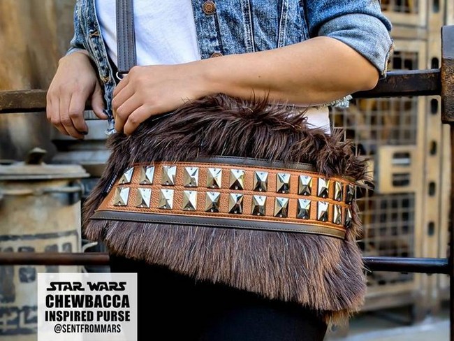 DIY Star Wars Chewbacca Crossbody Bag