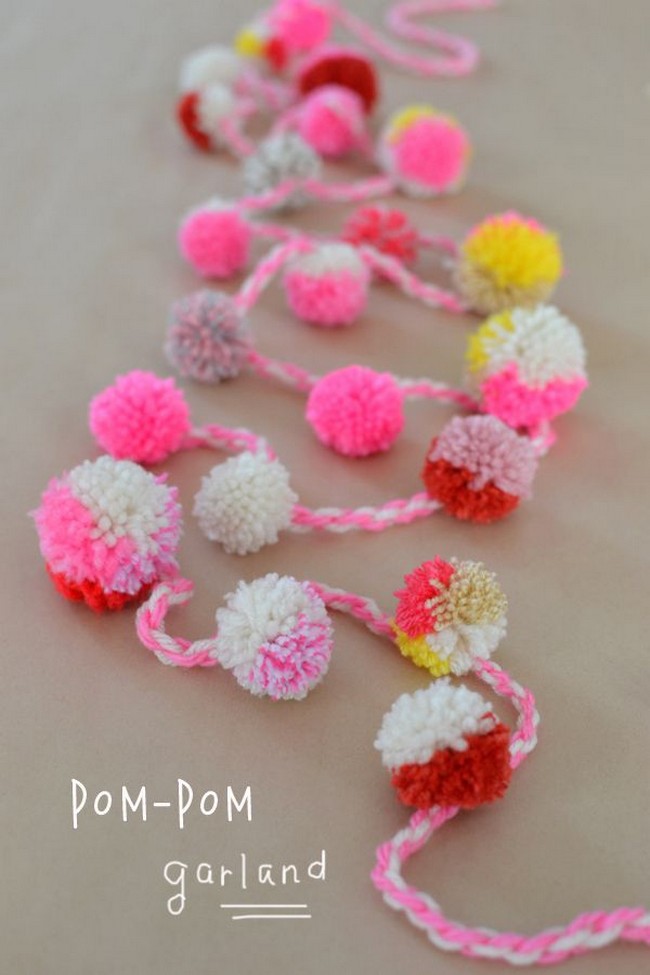 Long Pom-Pom Garland