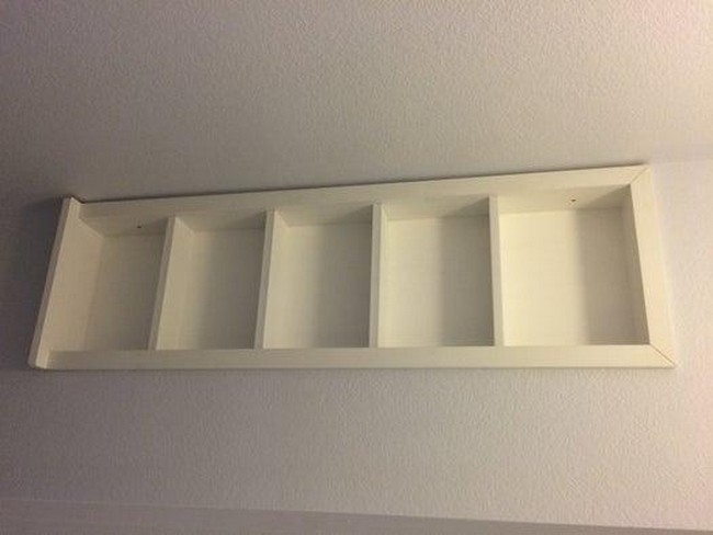 Simple DIY Built In Shelves