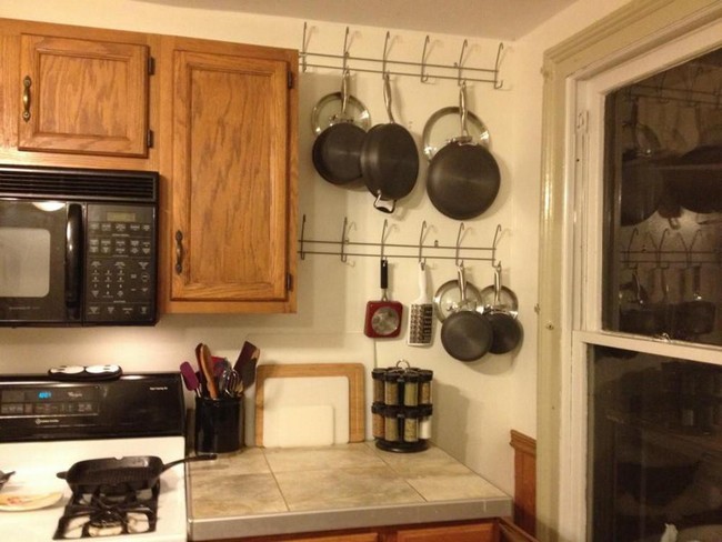 Simple DIY Pan Rack