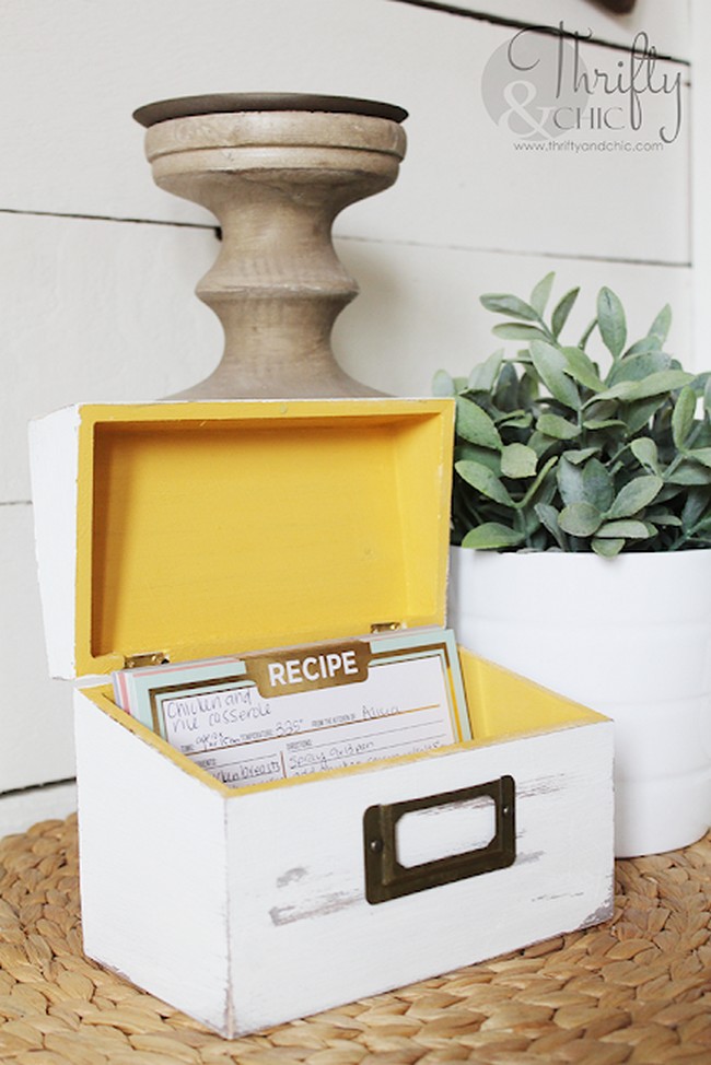 Vintage Recipe Box