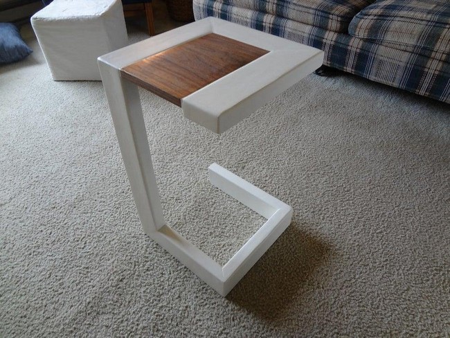 DIY 2X4 End Table