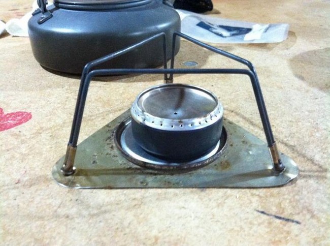 DIY Alcohol Stove And Stand