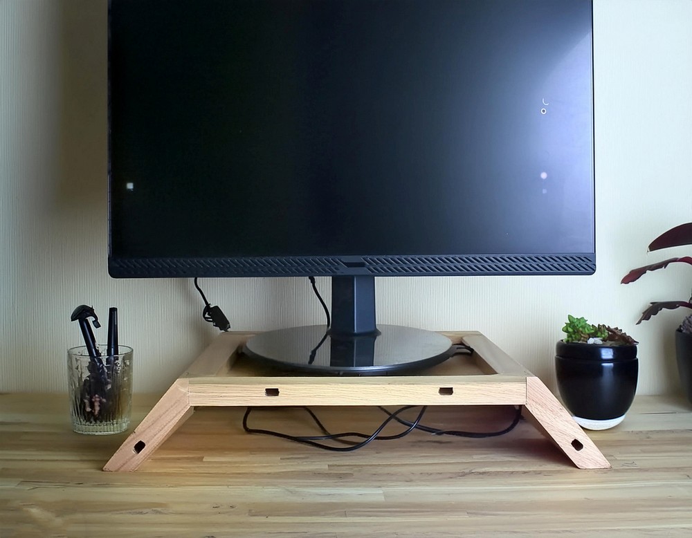 DIY Layered Plywood Monitor Stand