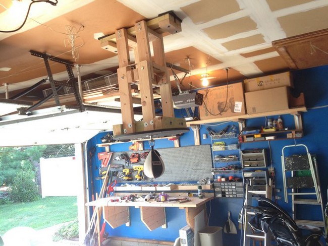 DIY Stowable Speed Bag Platform