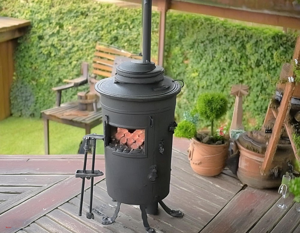 DIY Wood Stove Made From Scrap