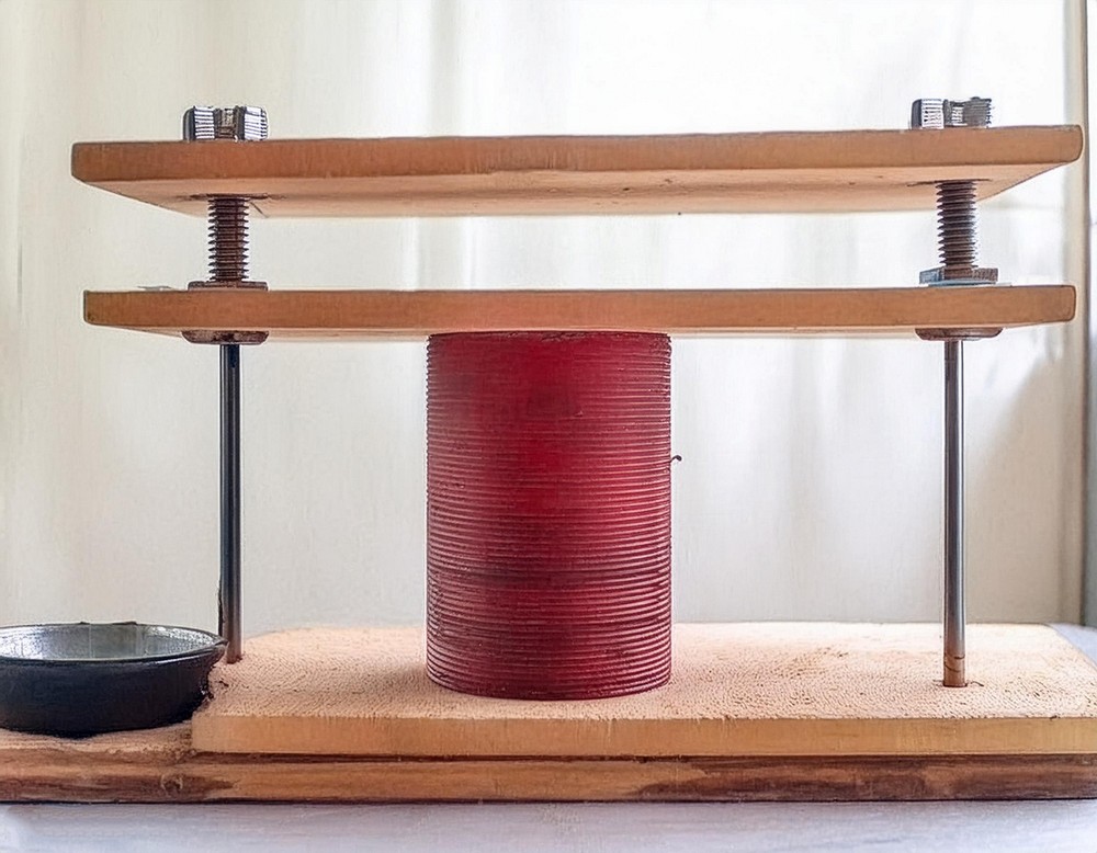 How To Make A Cheese Press 1