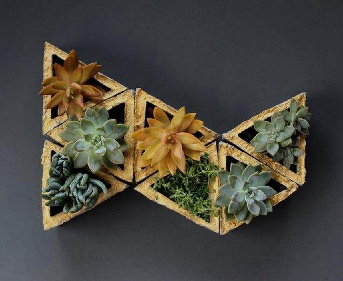 23 DIY Wall Planter Projects to Green Up Your Home Walls - DIYsCraftsy - Diy Masonry Green Wall Planter