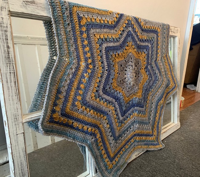 6 Day Star Blanket