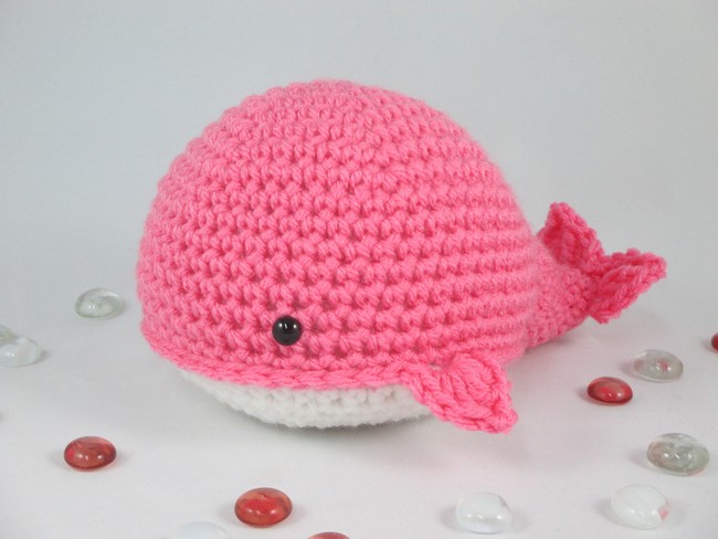 Wally Whale Amigurumi