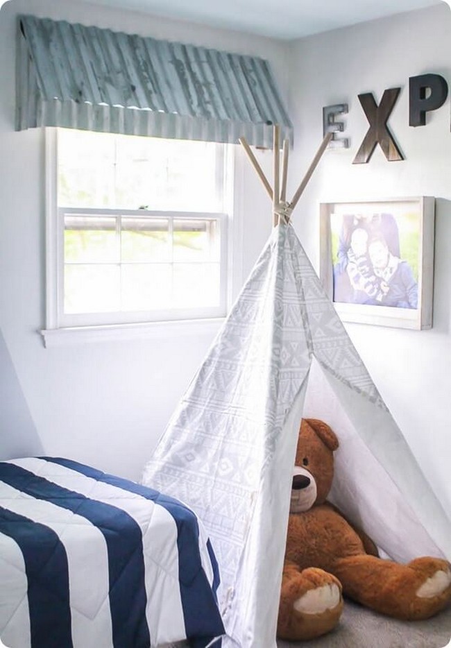 Building A Farmhouse Window Awning
