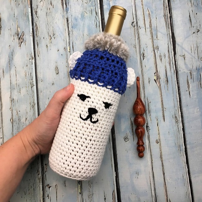 Free Crochet Polar Bear Bottle Cozy Pattern