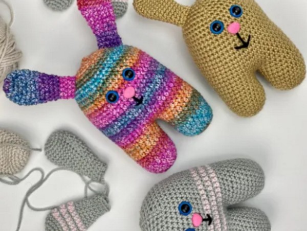 Crochet An Amigurumi Bunny