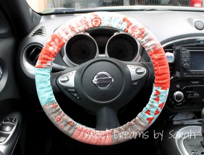 30-minute Gift Padded Steering Wheel Cover