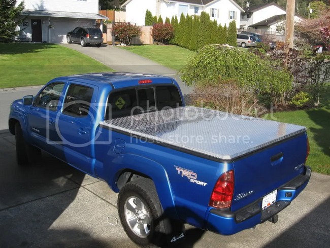 Custom Aluminum Tonneau Cover