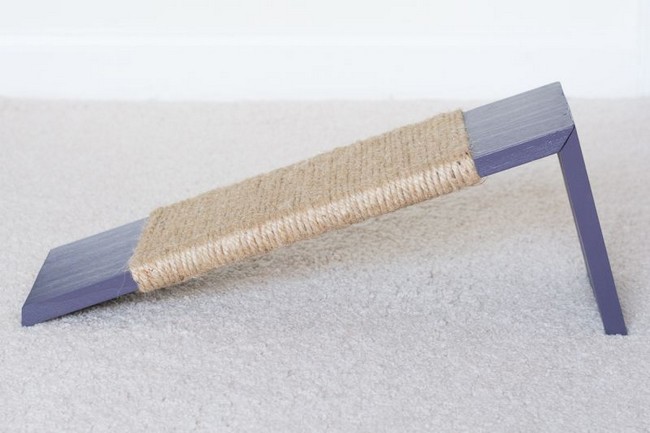 DIY A Sleek And Modern Cat Scratcher