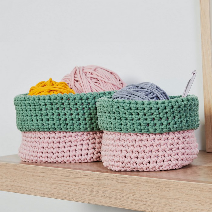 Crochet Colorblock Baskets