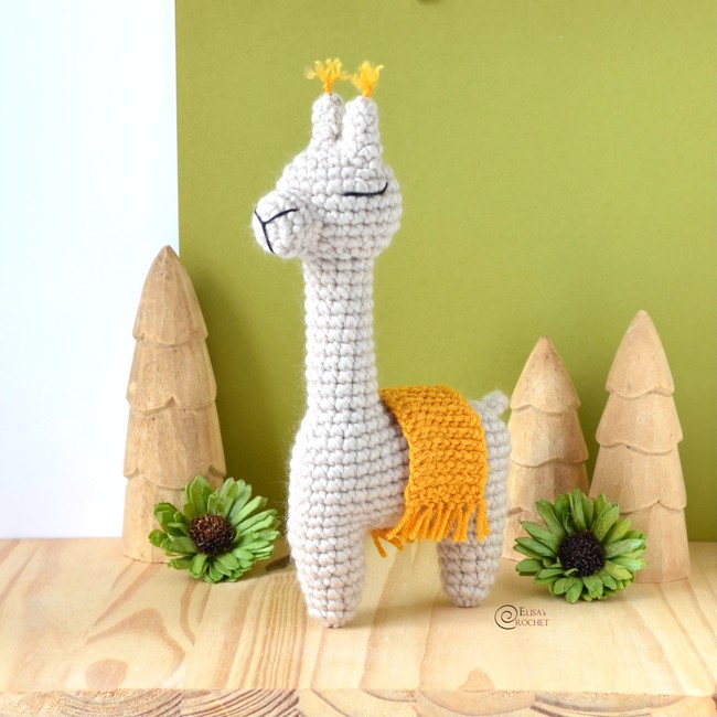 Violet The Alpaca
