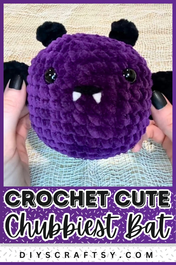 crochet chubby bat