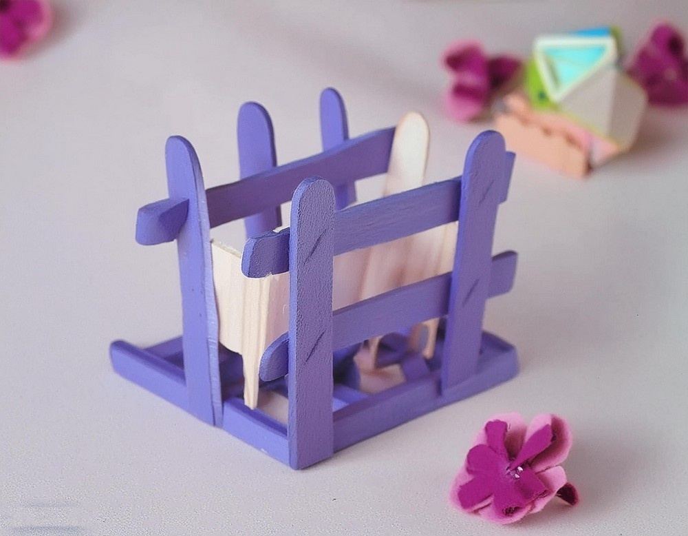 DIY-Popsicle-Stick-Napkin-Holder