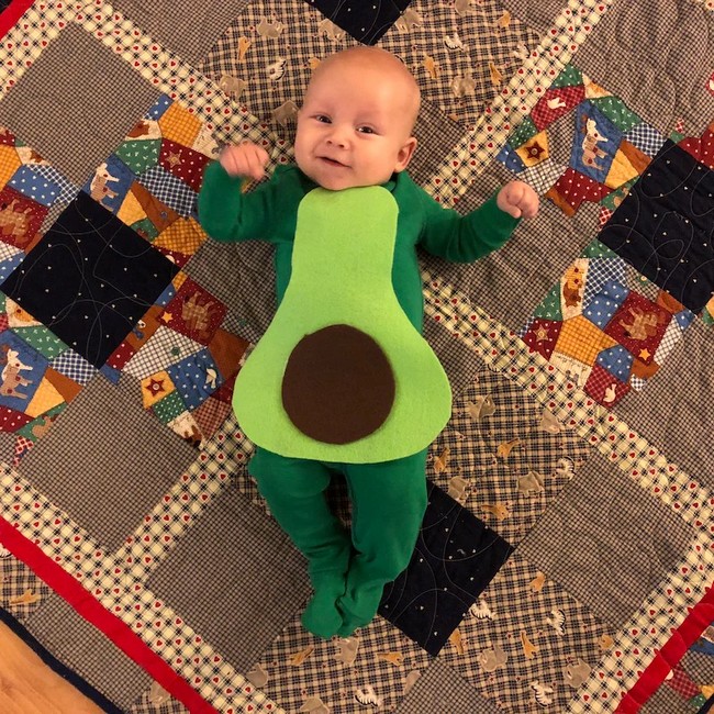 DIY Avocado costume