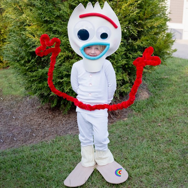 DIY Forky Costume
