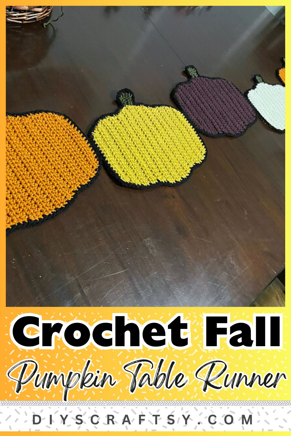 Fall Pumpkin Table Runner