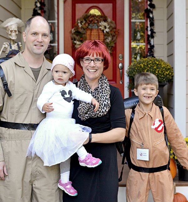 diy ghostbuster family costume